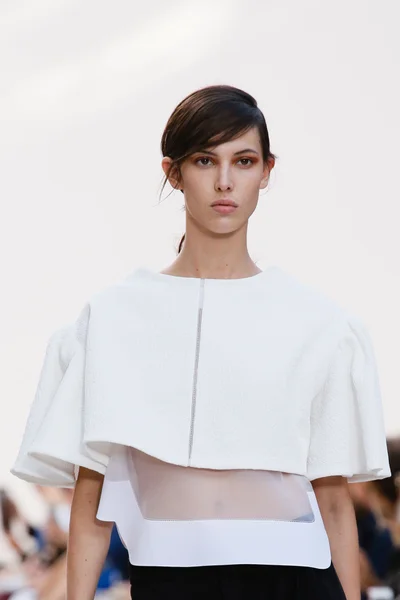 Look 5